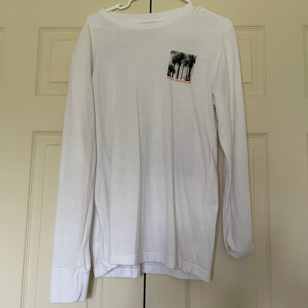 Long Sleeve Hollister graphic tee